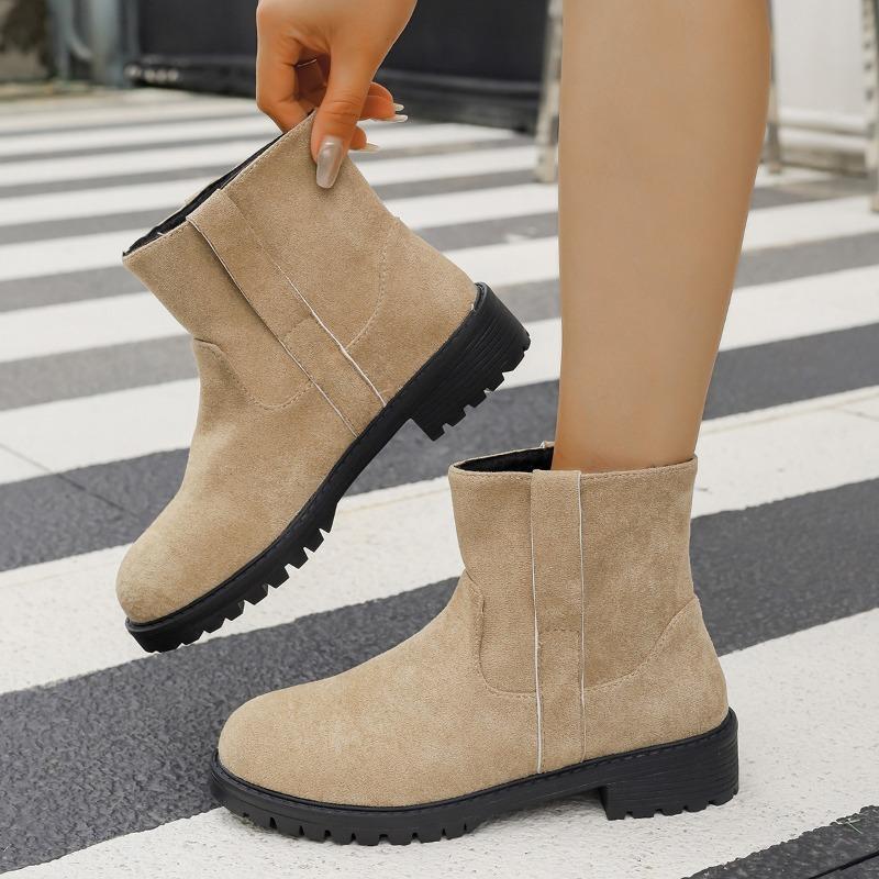 Short Boots Women's Autumn and Winter New Fashion Boots Martin Boots Women's Velvet Leather Boots Large Size Boots