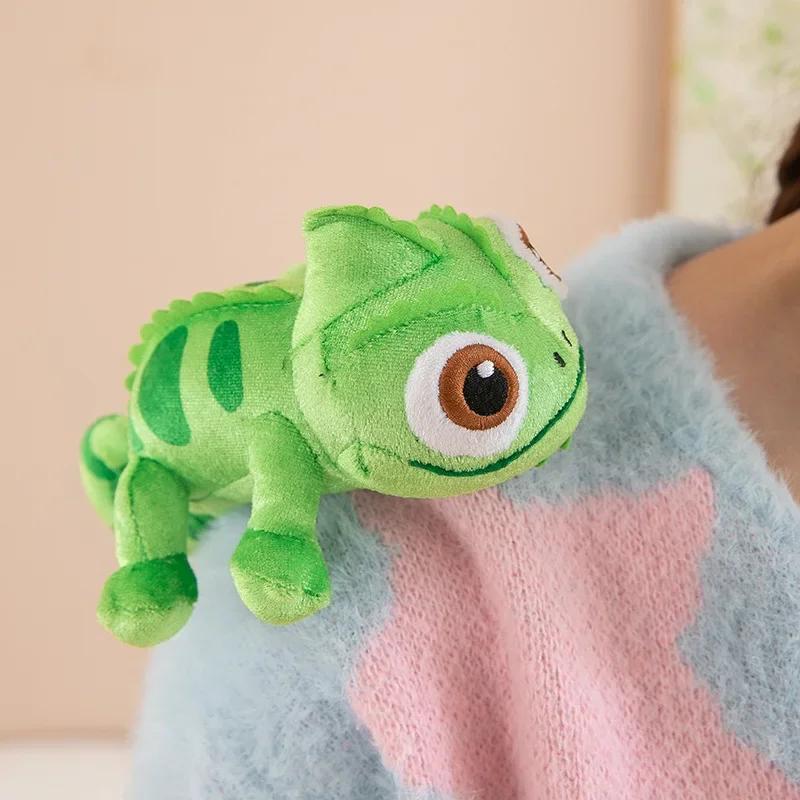 17Cm Pascal Rapunzel Chameleon Lying Shoulder Plushie Toy Stuffed Doll Plush Toys Kawaii Pascal Decor Boys Girls Birthday Gifts