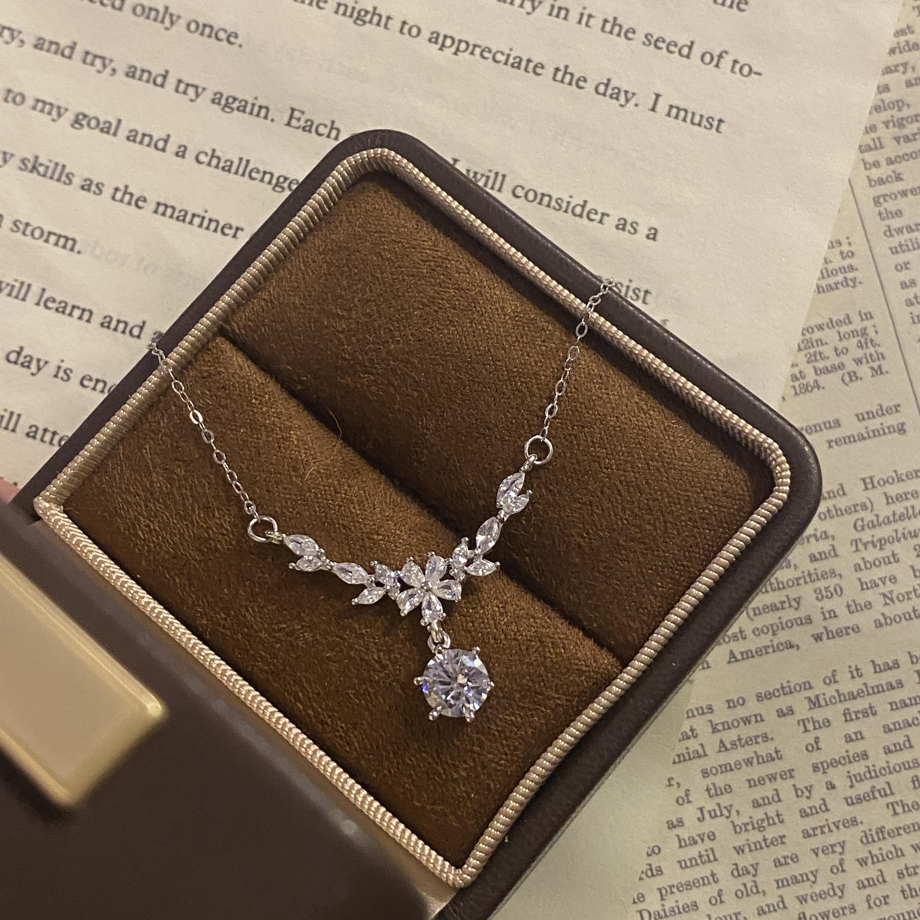 

Муассанит Сплав Цинка Стерлинговый Сплав Цинка Ожерелье с Веточкой Кассии с GRA Модная Цепочка для Шеи Изысканная Мода Высокое качество Драгоценность