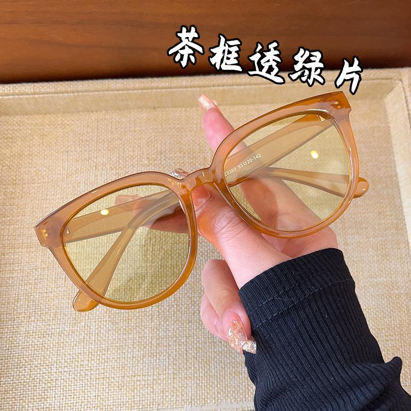 

Лю Ифэй Сюй Хундоу с солнцезащитными очками женские пластиковые зубы ретро молочный чай универсальные солнцезащитные очки