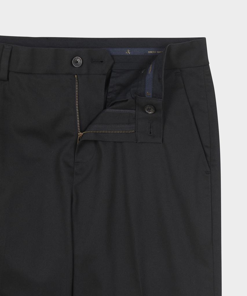 BROOKS BROTHERS Extra Slim Fit Cotton Stretch Advantage Chino (Black) (Bbpcmf6272U)