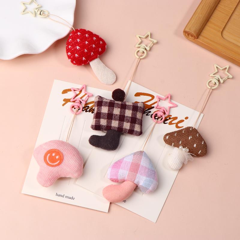 Waldstoff Pilz Schlüsselanhänger Taschenanhänger Schlüsselring Einfach Alles-Passend Taschen Dekoration Zubehör