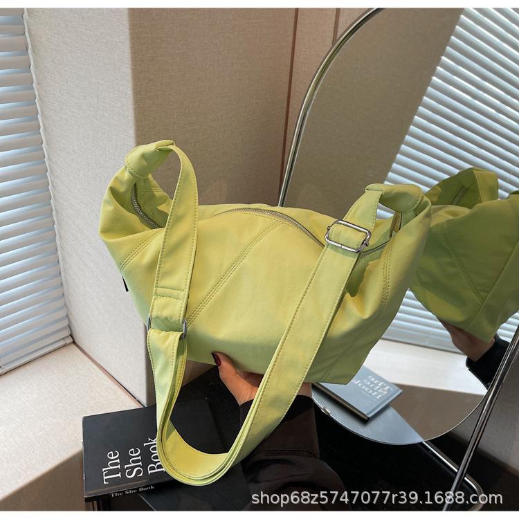 Nylon Cloth Bag Women's Large Capacity 2025 New Casual High-end One-shoulder Crossbody Bag Simple Summer Dumpling Bag