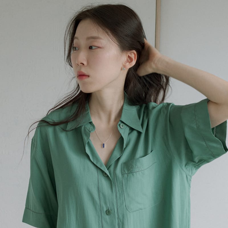 Pinaf Rectangle Necklace _blue