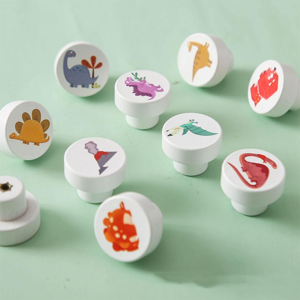 Animal Shape Wooden Drawer Handle Multiple Styles Exquisite Patterns Handles For Furniture