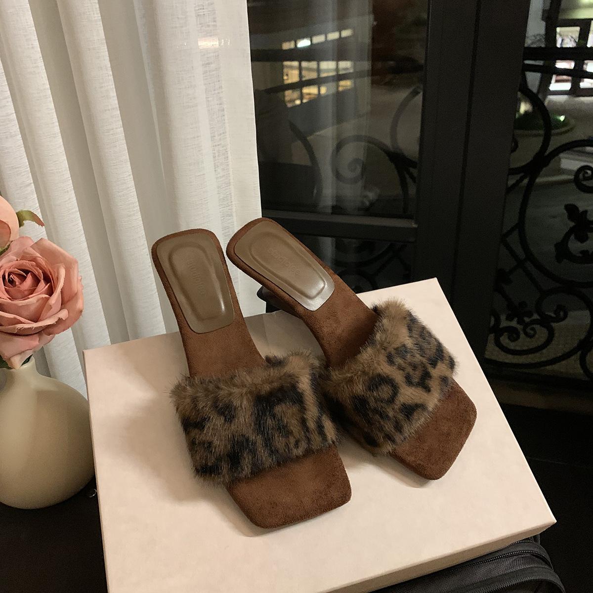 

Sheepskin version~ 2025 new autumn one-word slippers women wear genuine leather wedge heel special-shaped heel fluff drag fairy wind shoes 40