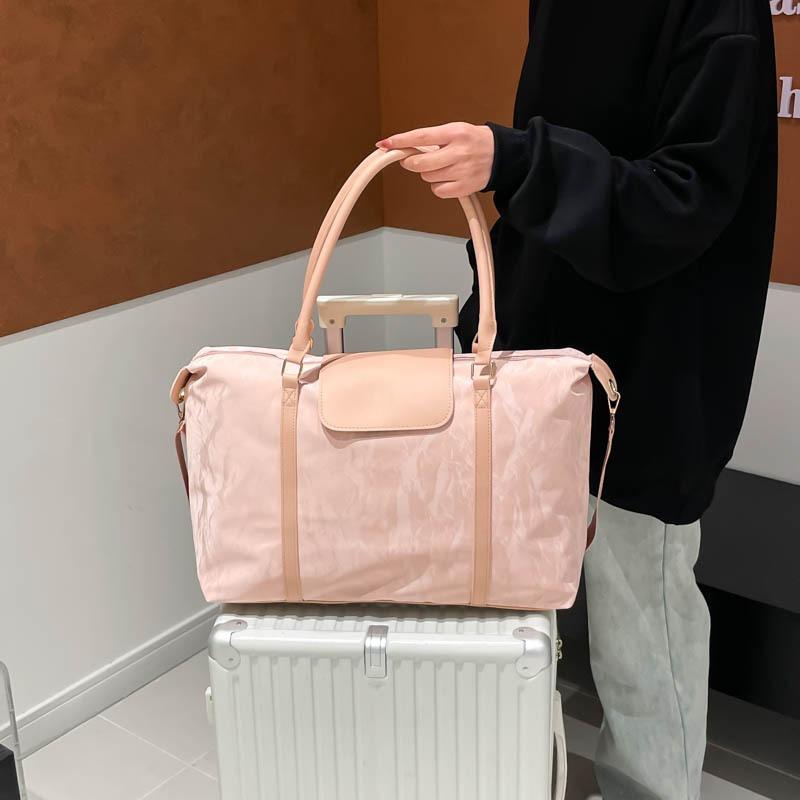 Reisetasche mit großem Fassungsvermögen für Kurzstreckenreisen für Frauen auf Geschäftsreisen Tragbare tägliche Umhängetasche für Pendler