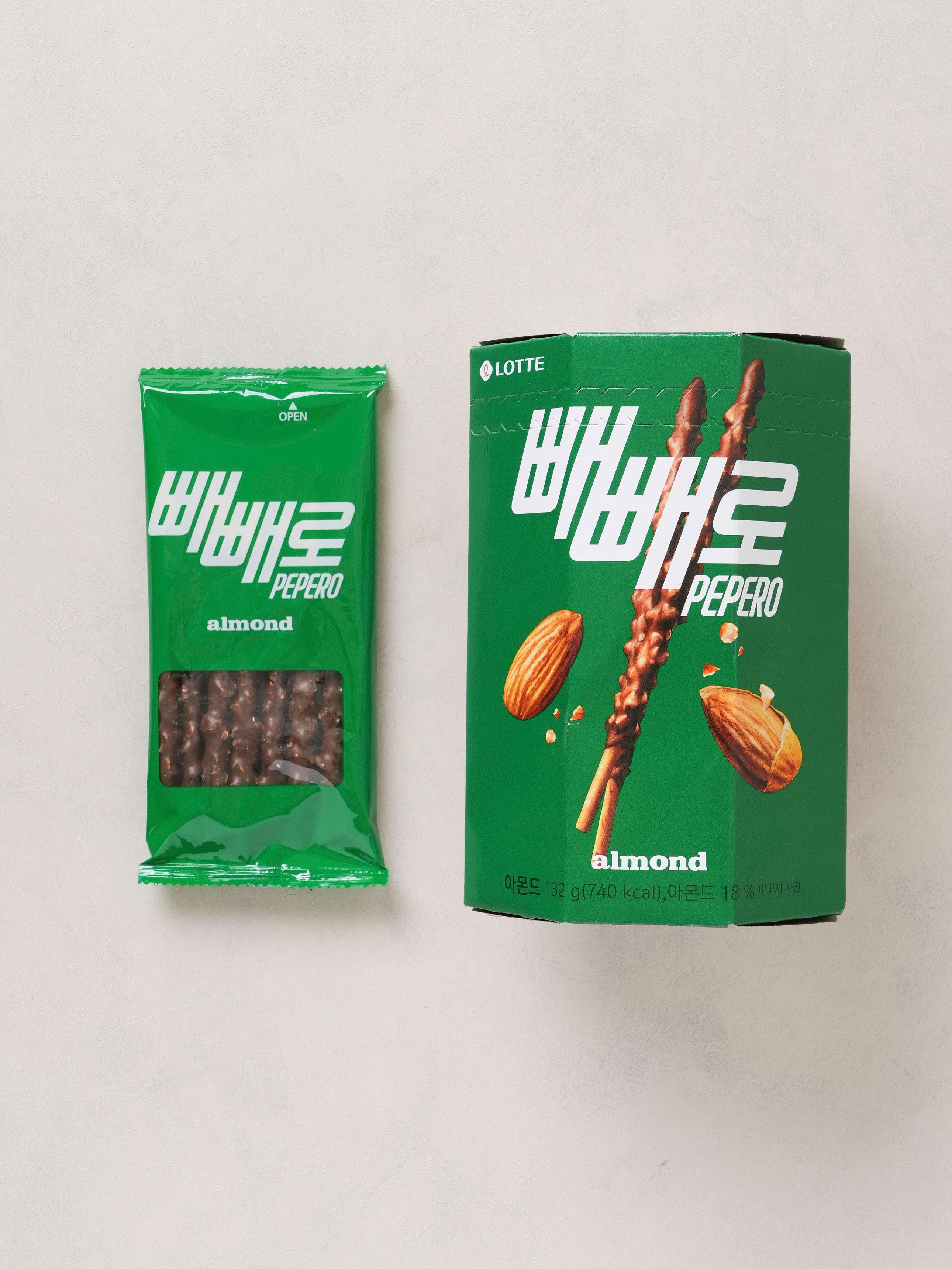 Lotte Almond Pepero Chocolate Biscuit Sticks 132g 1ea