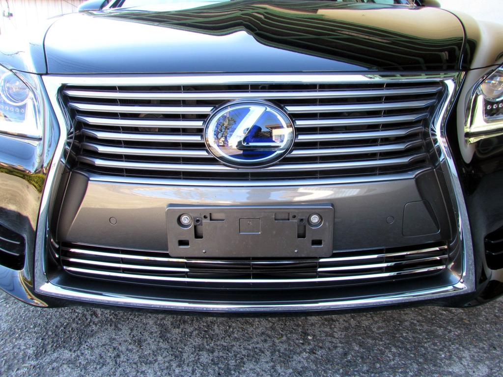 BRIGHTZ Finish Stainless Steel Type for Late Model and USF45 USF LS 460 Ultra-Mirror Under-Grille Mould, 3-Piece, B, LS460, USF40, (FBUM-MOL-045) F40,