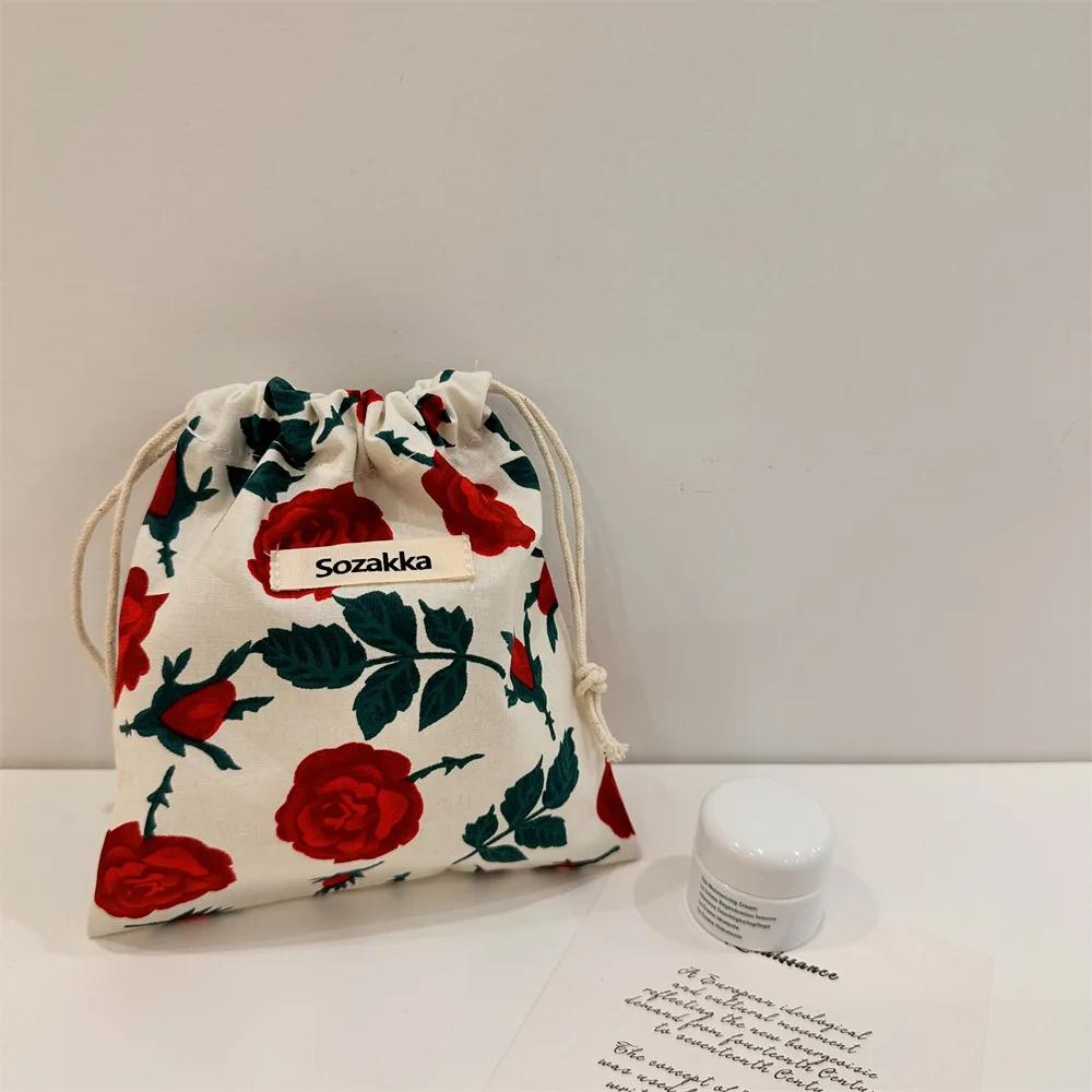 Small Cotton Fabric Floral Drawstring Bags Coin Pocket Bags Purse Keys Earphone Storage Bag Lipstick Toiletry Makeup Organizer