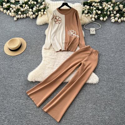 Abiti e completi – Completi con pantaloni
