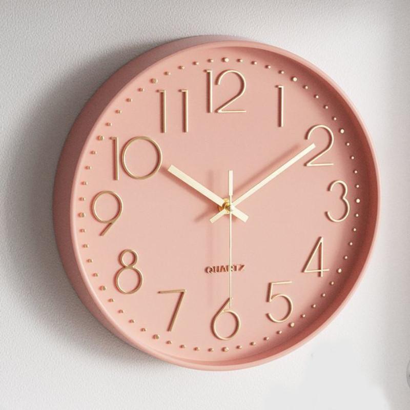 Modern Round Quartz Wall Clock With Silent Motion For Living Room Decor