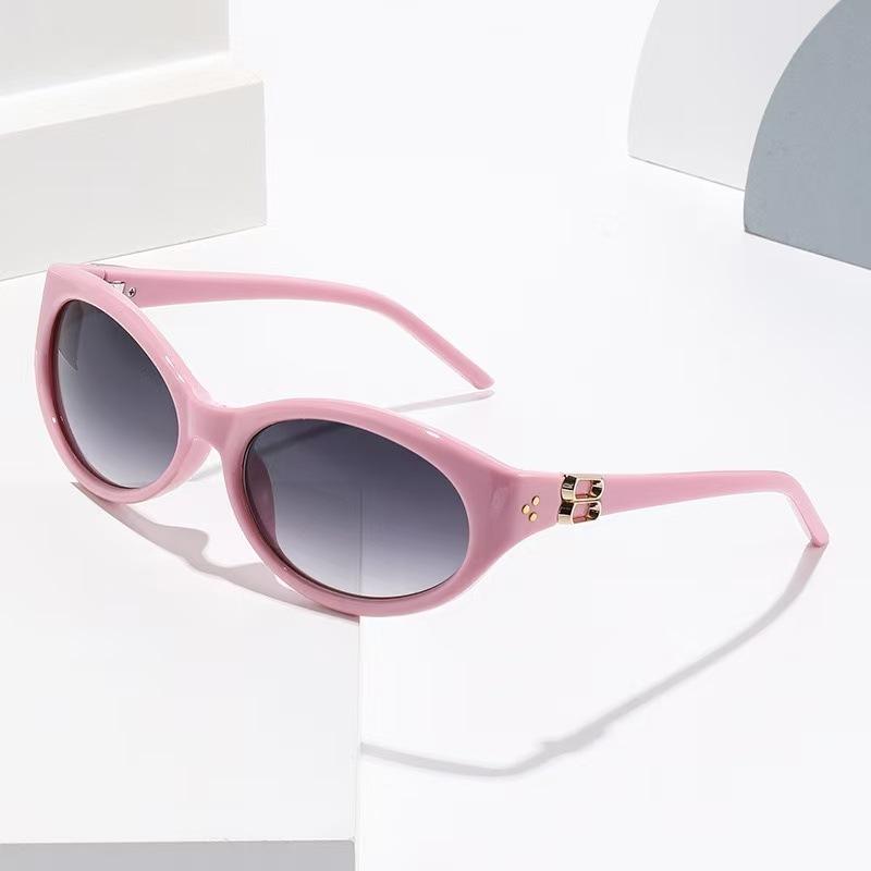 Fashionable Cat Eye High-End Sunglasses Uv Resistant Stage Performances Street Photography Popular Decorative Glasses