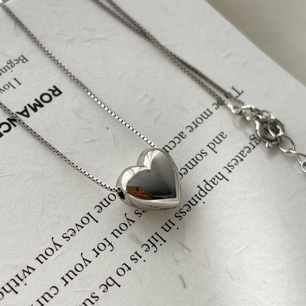 Simple Design S925 Silver High-end Three-dimensional Love Peach Heart Pendant Necklace Light Luxury Temperament Collarbone Chain