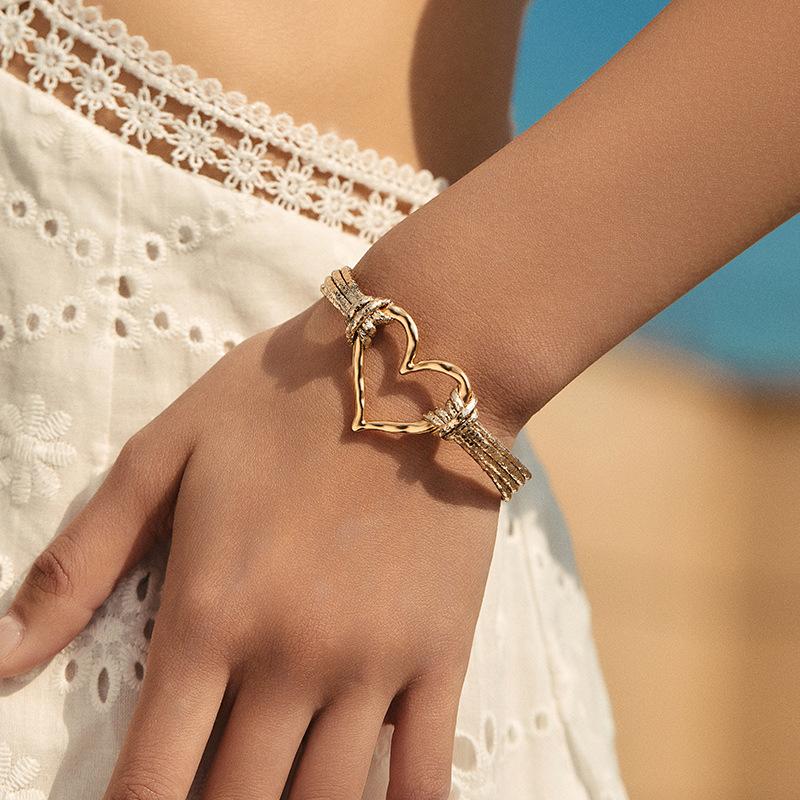 New Vintage Leather Heart Texture Bracelet Adjustable for Men Women,Gold Silver Color Fashion Gifts Luxury Waterproof