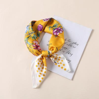 Accessoires – Écharpes et foulards