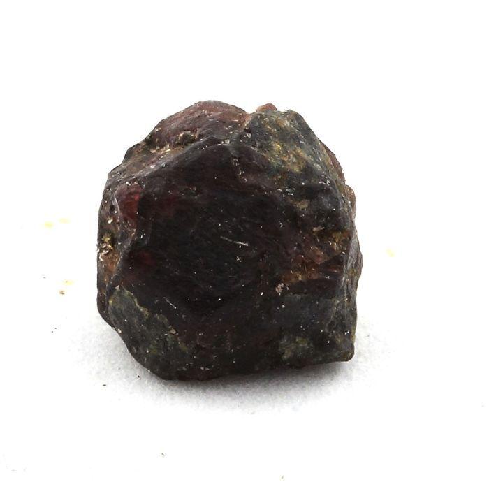 Pierres et Minéraux. Grenat. 5.43 ct. Skardu Area, Gilgit-Baltistan, Pakistan.
