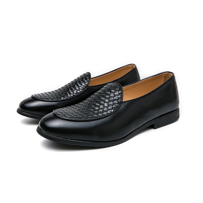 Men Loafers SlipOn British Style Formal Wedding Shoes Slip Trend Tassels Leather Men’S Dress Business Male High Quality Material for Durability