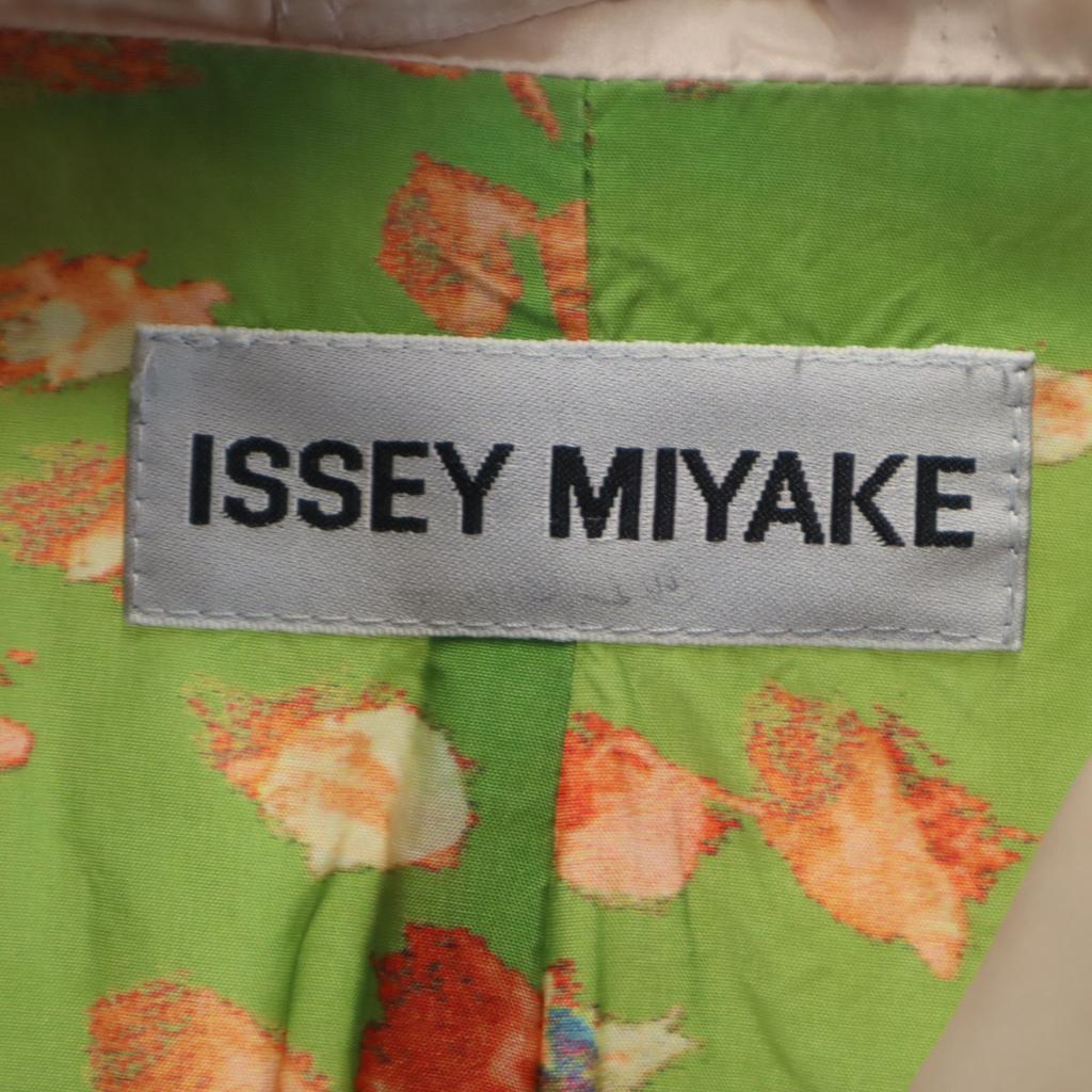 ISSEY MIYAKE made in Japan Double breasted coat 1 beige Women Used