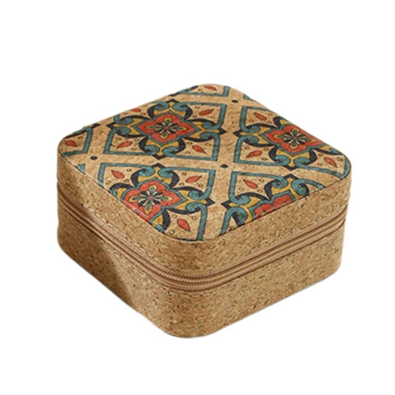 Travel Necklace Storage Box Elegant Jewelry Case Necklace Organizer Cork Texture Suitable for Necklace Earrings Jewelry