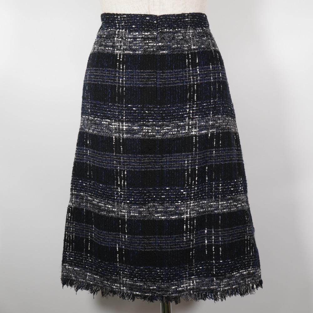 CHANEL tweed skirt P26088V16545 05P Black / navy cotton/Nylon Women Used