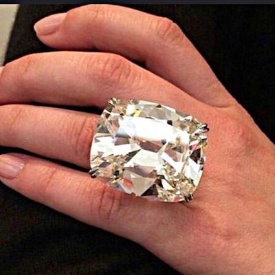 Women's White Square Diamond Ring: Stylish European and American Simple Design