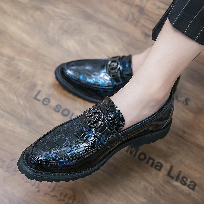 

Large Size Spring and Autumn Men s Embossed Leather Shoes Thick Sole Shiny Casual Thick Heel Patent Leather One-step Lazy Shoes 46