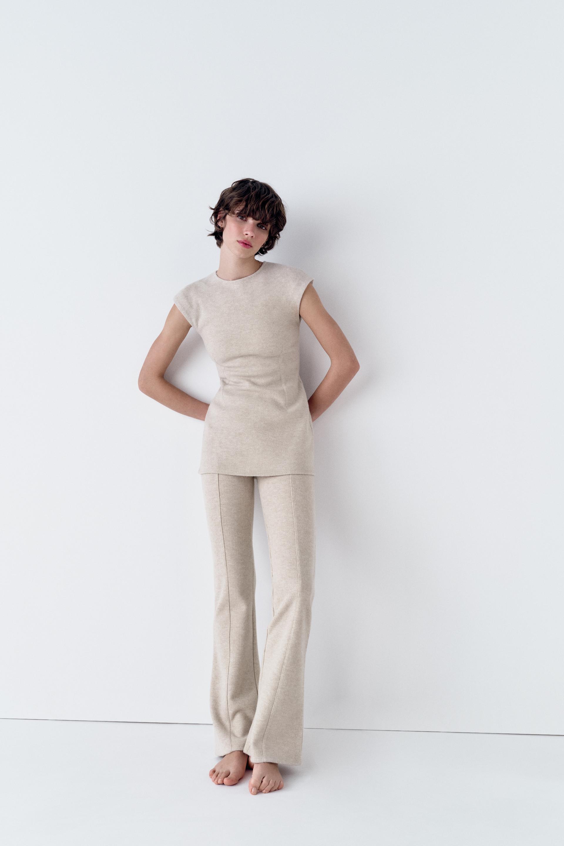 

ПЛАТЬЕ ИЗ СОБРАННОЙ ОРГАНЗЫ