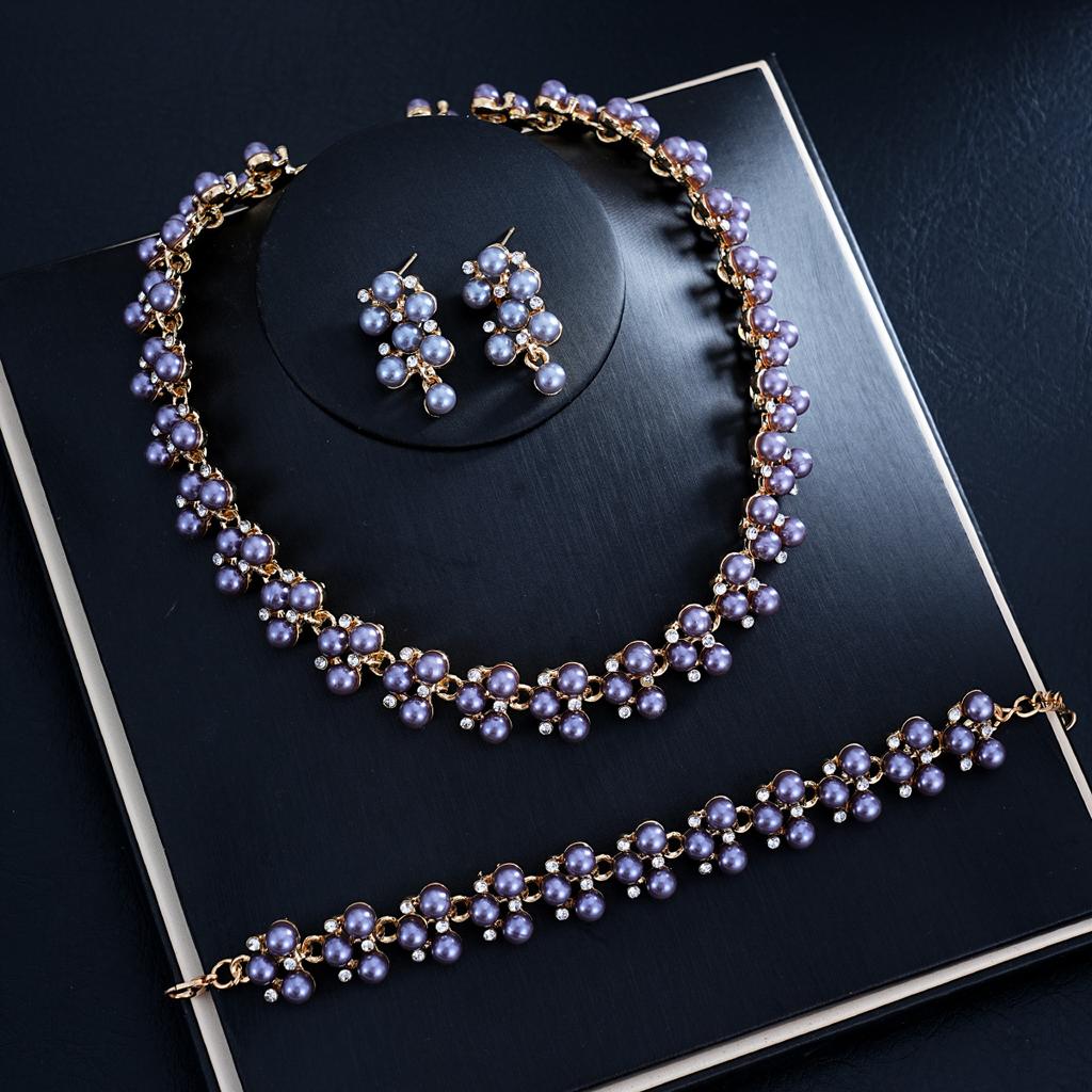 European and American Fashion Light Luxury Necklace Earrings Two-piece Set Bridal Wedding Accessories Dress Set Female 2026