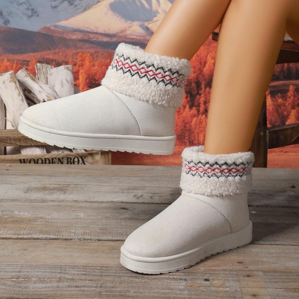 Large Size Cotton Shoes for Women, Winter Ethnic Style, Worn Outdoors with Warm Fleece and Thick Soled Snow Boots