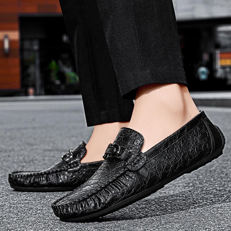 Mode Hochwertige Rindsleder Slipper Slip-On Fahrschuhe Lässige Weiche Mokassins Marke Luxus Kleiderschuhe Klassische Leder Laufschuhe
