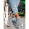 Women's Spring and Summer Cloth Shoes Are Breathable, Lightweight and Comfortable Shoes, Sports and Casual Shoes, and Mesh Shoes