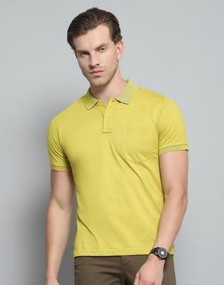 Camiseta Masculina Sólida Amarela Gola Polo Manga Curta