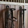 Mehrzweck-Eisen-Aufhängehaken Schwerlast-Wandmontierter Futtereimerhalter Stabile Eimerhaken mit Schrauben Langlebig