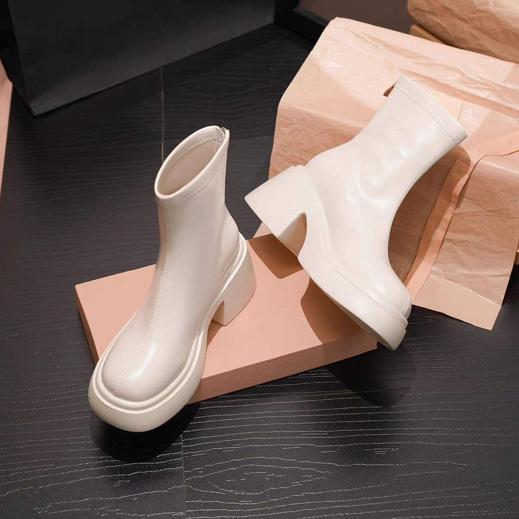 Foreign style boots women's autumn 2025 new Korean version versatile small foreign style round head thick-soled elastic boots