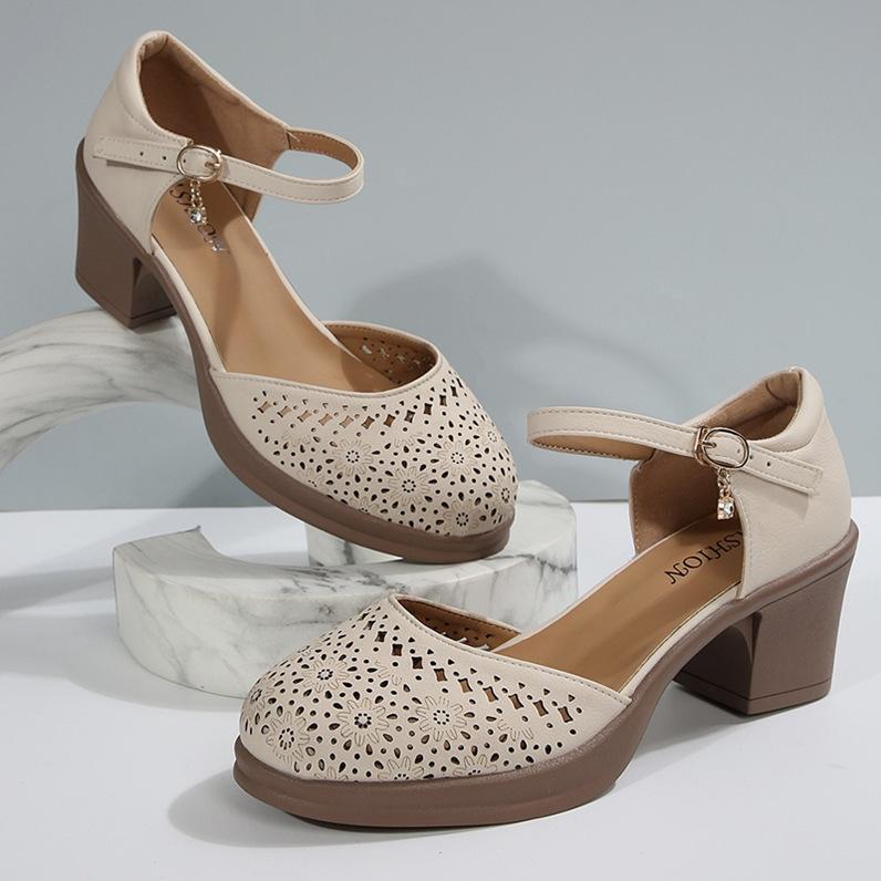 Fashion Genuine Leather Women Sandals Soft Comfort Summer Shoes Thick Heels Non-slip Women Shoes 2025 Hollow Sandals Large Size