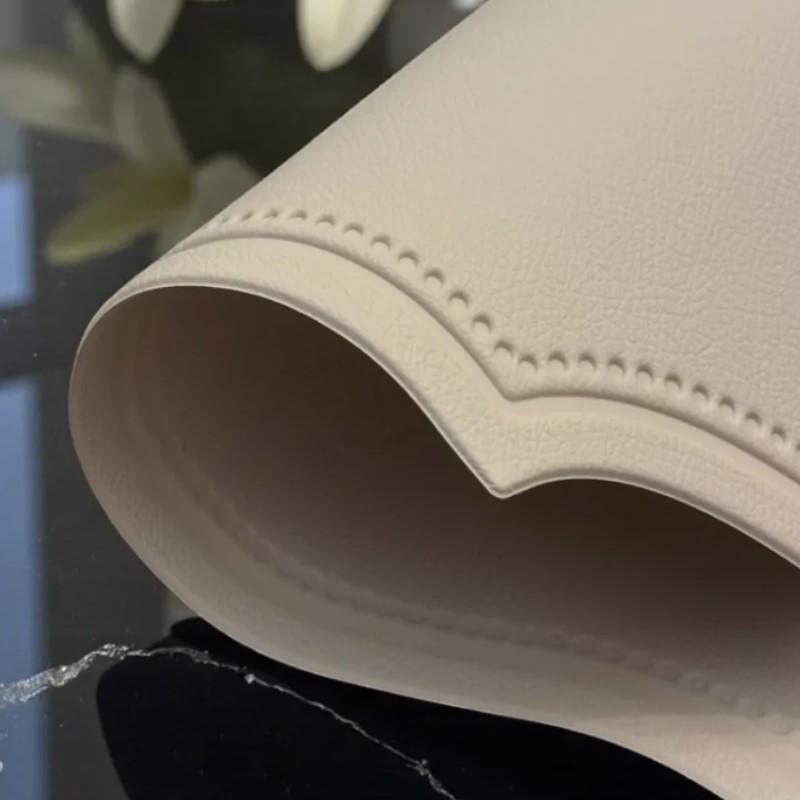 1/4/10PCS Cream Oval Shaped Placemat Nordic Faux Leather Tableware Mat Luxury Insulated Coffee Table Mat Cafe Pad Christmas Gift