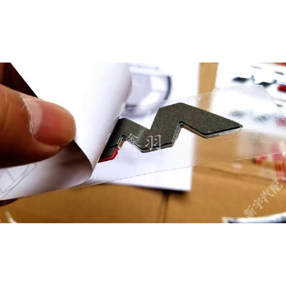 Outlander sports edition commemorative  a four wheel* 1 leaf plate*2 tail gate * 1 MS exclusive