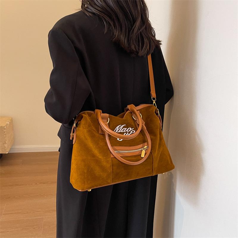 Maillard retro matowa torba tote damska 2025 jesień i zima nowa średniowieczna torba dojazdowa duża pojemność na ramię torba skośna