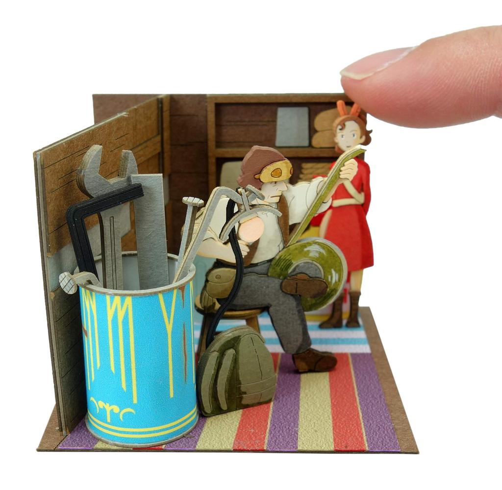 Sankei Studio Ghibli Mini The Borrower Arrietty Pod and Arrietty Paper Craft MP07-102