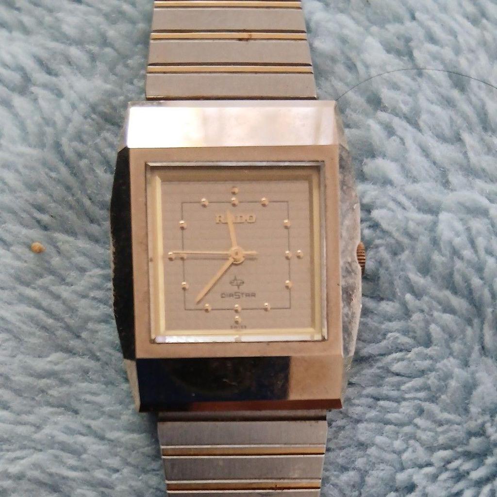 Used RADO DIASTAR Rado Dystar Square Quartz Watch Gold