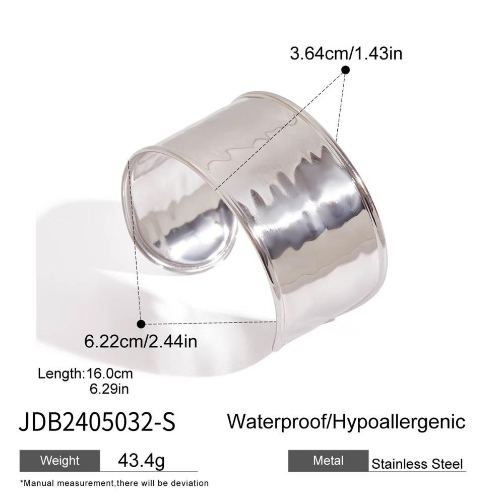 Stainless Steel Hammer Pattern Bracelet Hammered Texture Open Cuff Bangle Autumn Season