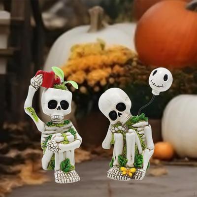 2 ks Miniaturní figurky kostlivců Sochy Pryskyřicové mini ozdoby pro mikro