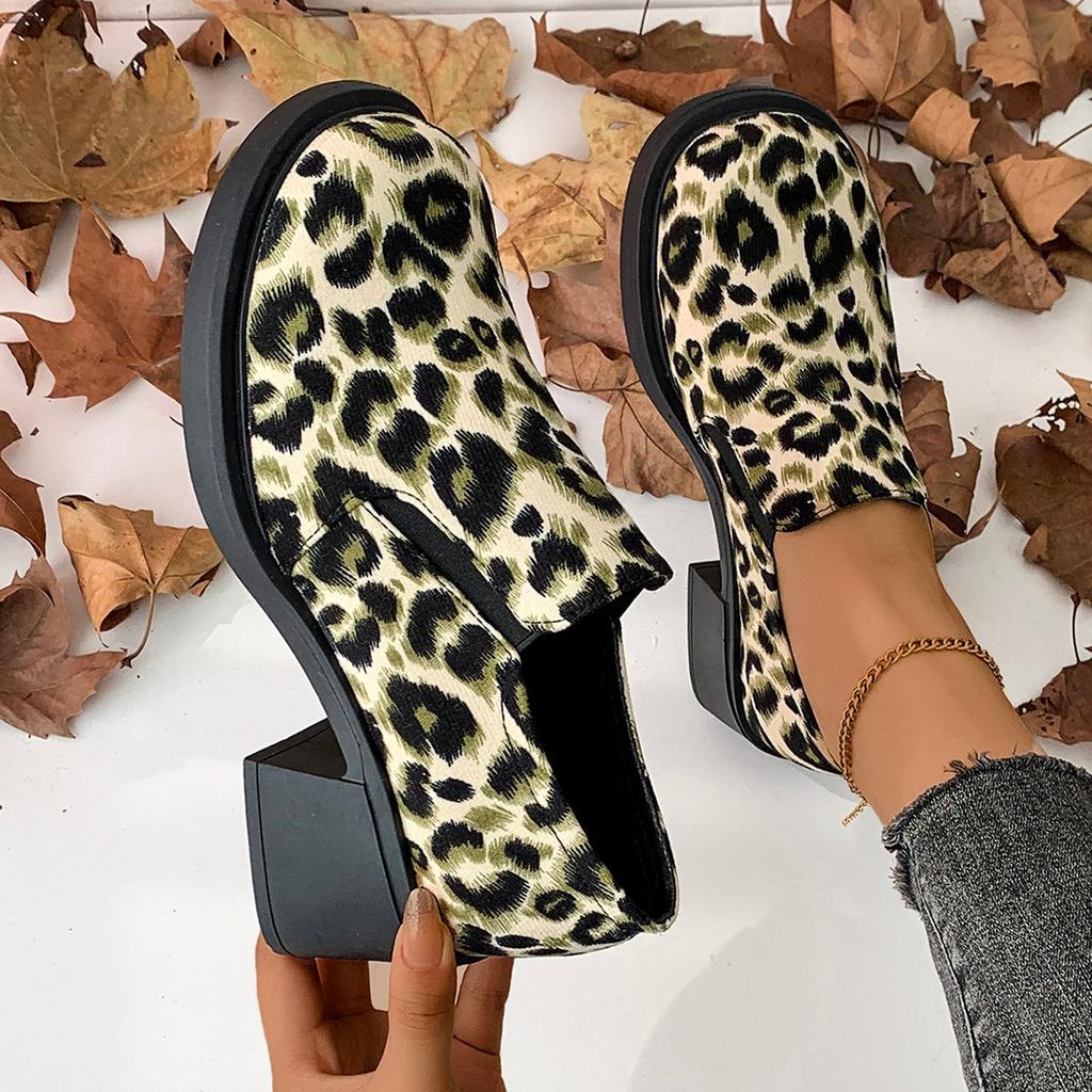 Large Size Single Shoes Women's Autumn New Pointed Leopard Print Casual Thick Heel Single Shoes