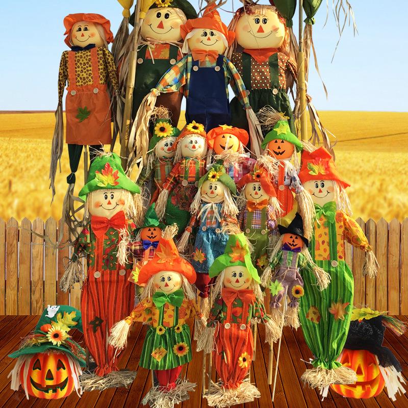 Cute Scarecrow Halloween Decorations: Small & Medium Pumpkin Lanterns for Bar, Party, Haunted House, and Pastoral Themes.