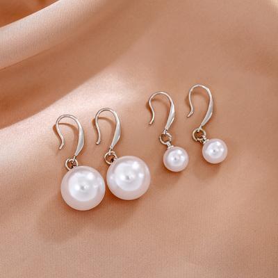 Light Luxury Simple High-End Pearl Earrings, Gentle Temperament Fashionable Geometric Round Ear Hooks