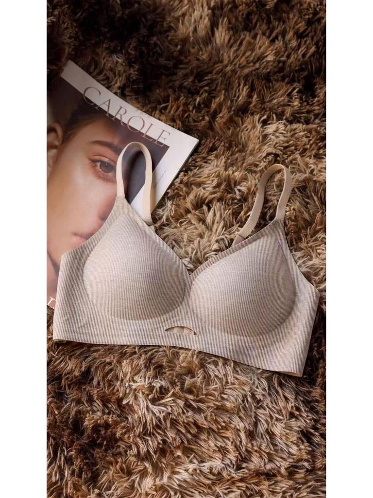 Seamless Hollow Design Supportive Bra – Comfort, Lift, and Anti-Sagging for a Smaller-Looking Bust