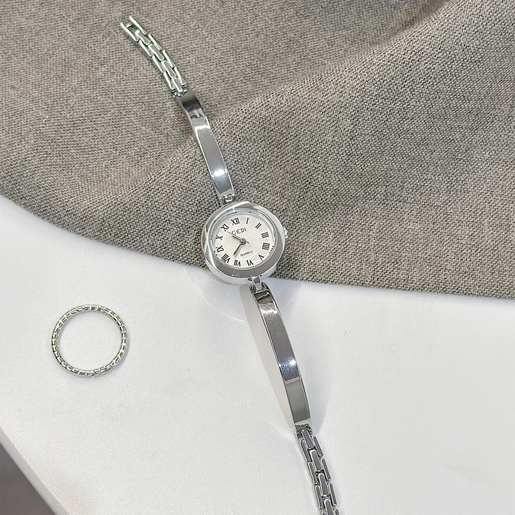 Watch for Women, Vintage Steel Strip, High-end Feel, Bracelet Style Small Dial, Quartz Original Ladies Watches Gift Promotion