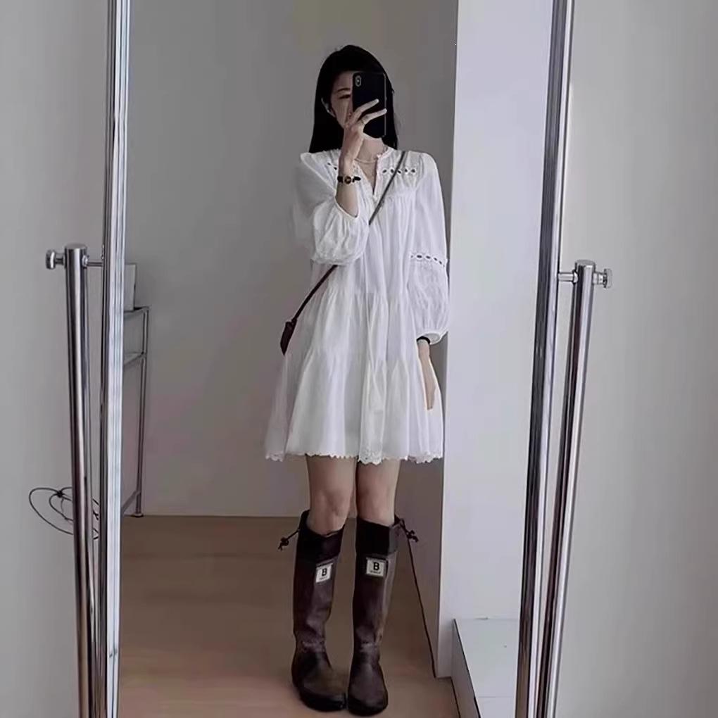 French White Shirt Dress Women's New Spring Small Man Is Very Good-looking Xinjiang Yunnan Travel Wear