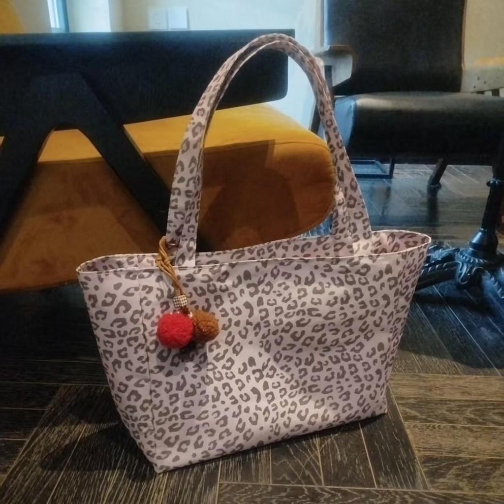 Leopard Print Large Capacity Women's Tote Bag - Autumn/Winter 2025 Fashion Shoulder Handbag